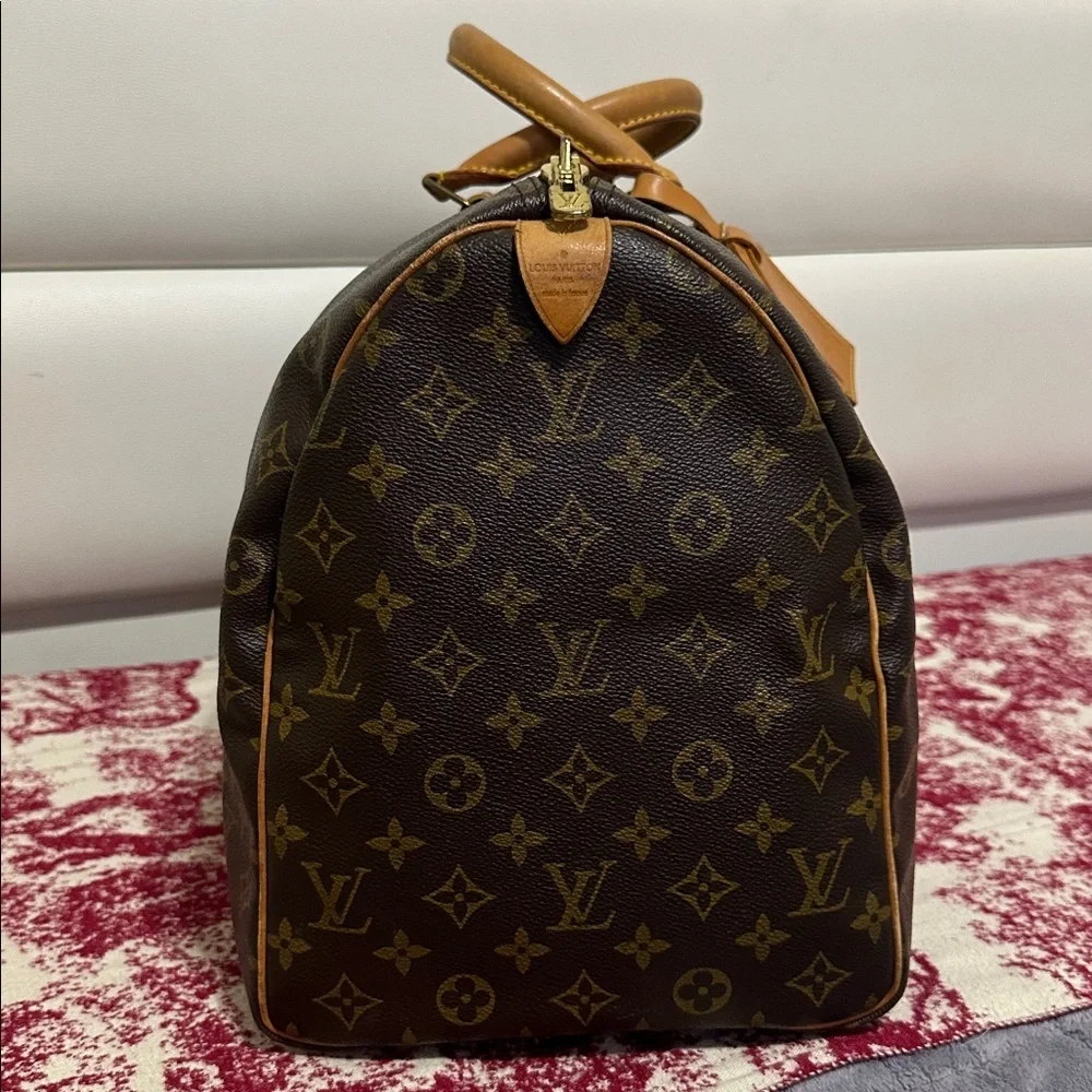 Louis Vuitton Monogram Keepall 50 - Picture 4 of 15